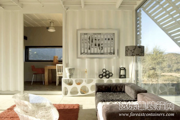 Infiniski Manifesto House 集裝箱別墅廚房外觀